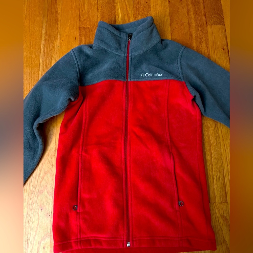 Boys Columbia fleece jacket size Med (10/12)